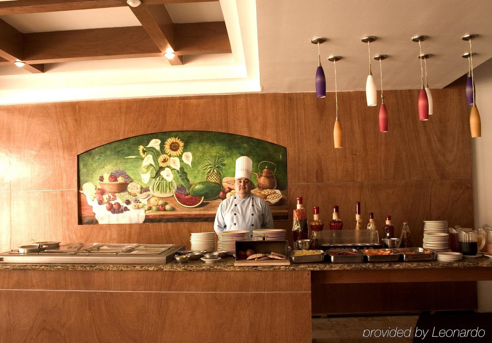 Hotel Emily Pachuca ร้านอาหาร รูปภาพ