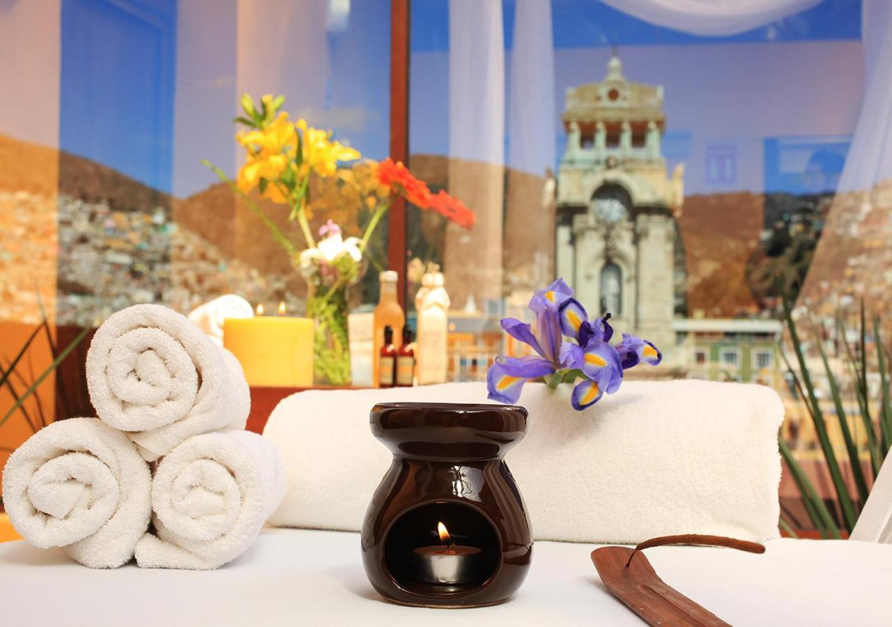 Hotel Emily Pachuca ภายนอก รูปภาพ